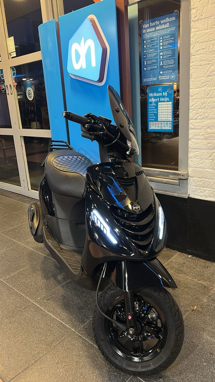 Piaggio zip 4 takt 80cc 2v, Fietsen en Brommers, Ophalen, Gebruikt, Maximaal 45 km/u, Zip