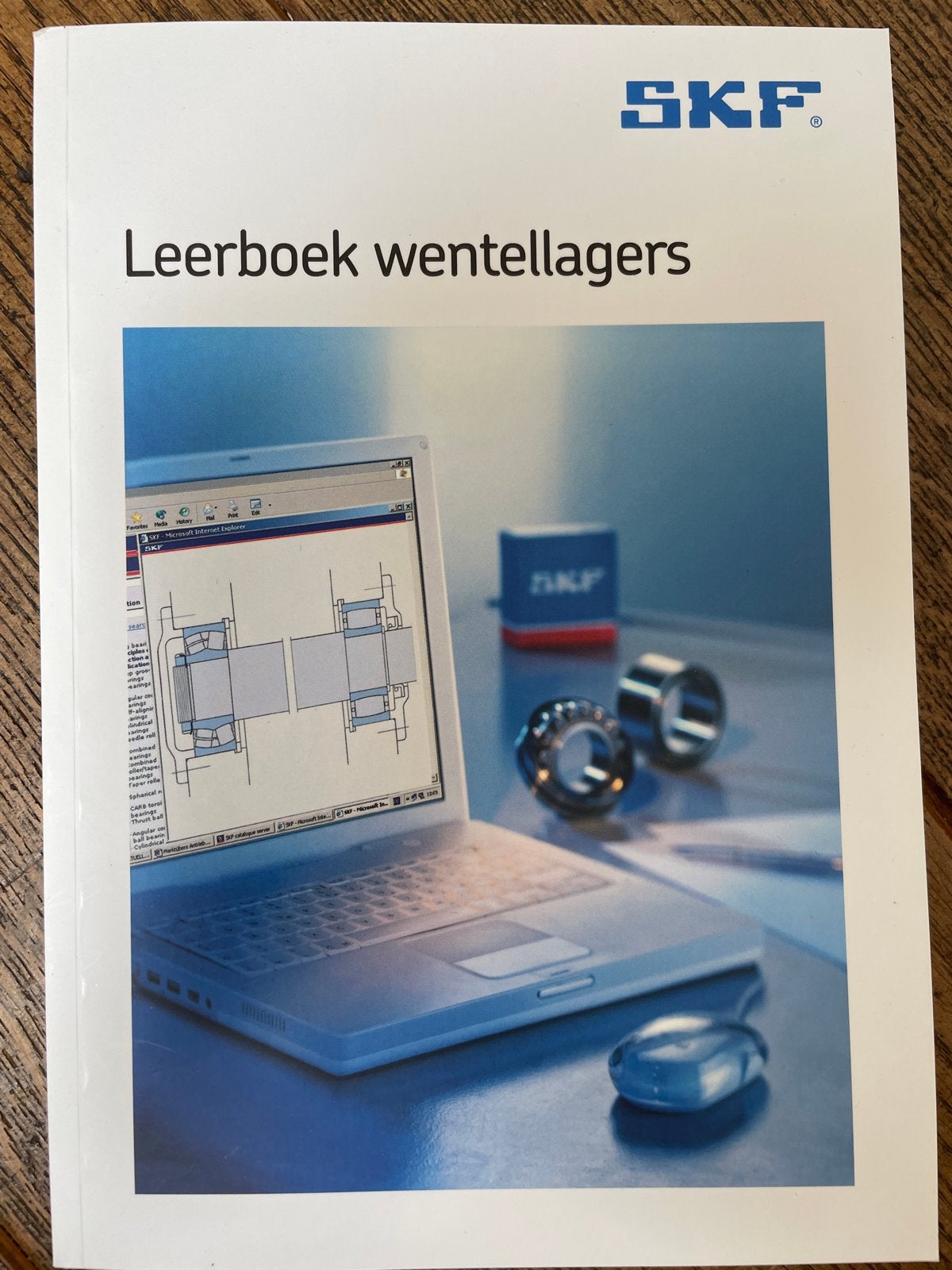 SKF Leerboek wentellagers - Technisch Handboek, Boeken, Ophalen of Verzenden, Zo goed als nieuw, Werktuigbouwkunde
