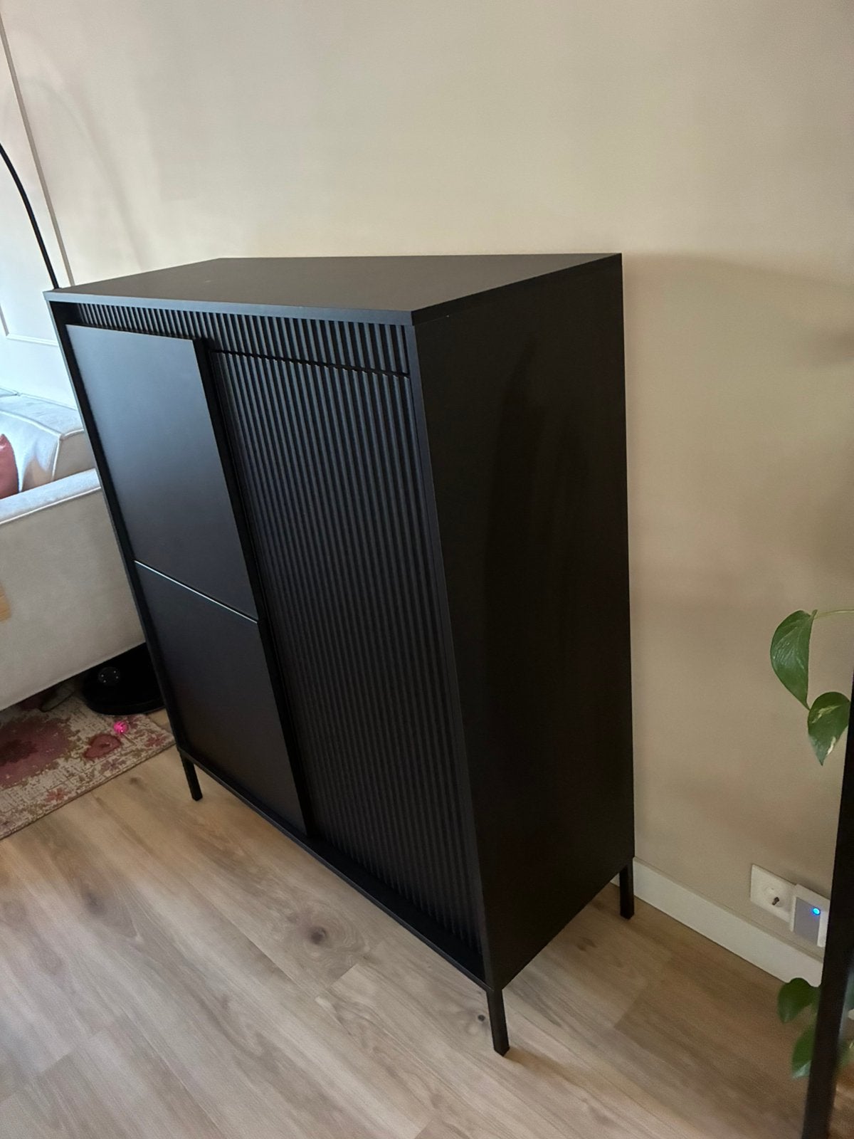 Meubella - Dressoir Saran kast- Mat zwart., Ophalen, 100 tot 150 cm, Zo goed als nieuw, Minder dan 100 cm