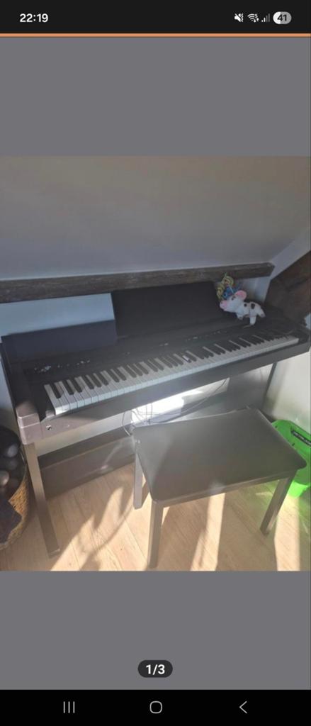 Roland hp1300e, Ophalen of Verzenden, Zwart