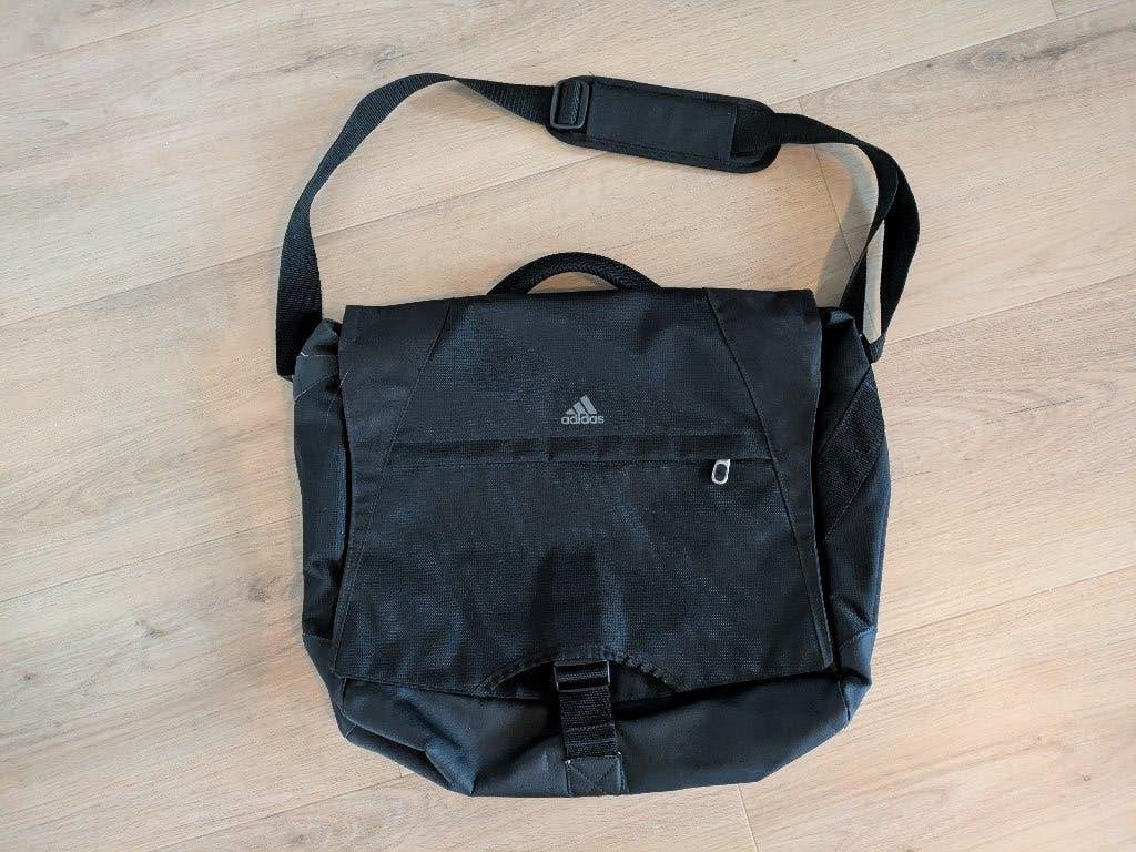 Schoudertas zwart met laptopvak Adidas, Ophalen of Verzenden, Nieuw, Zwart, Overige merken