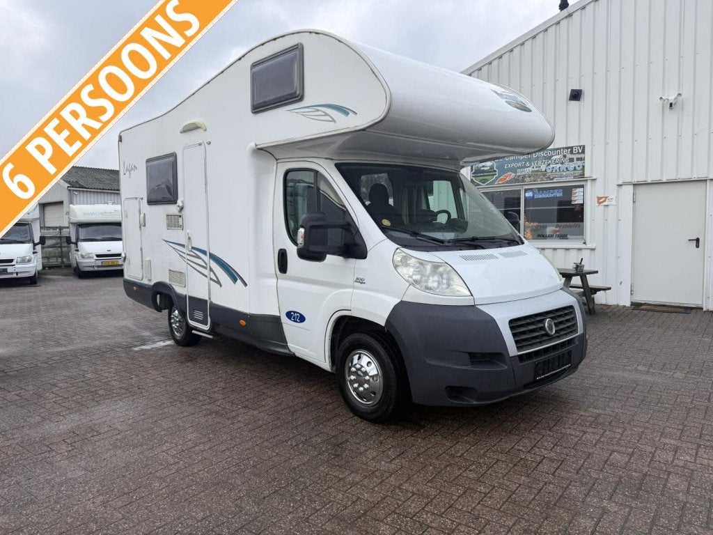 McLouis Lagan 212 Stapelbed 2007 Euro 4 compact, Caravans en Kamperen, Campers, 6 tot 7 meter, Bedrijf, Overige merken, Tot en met 6