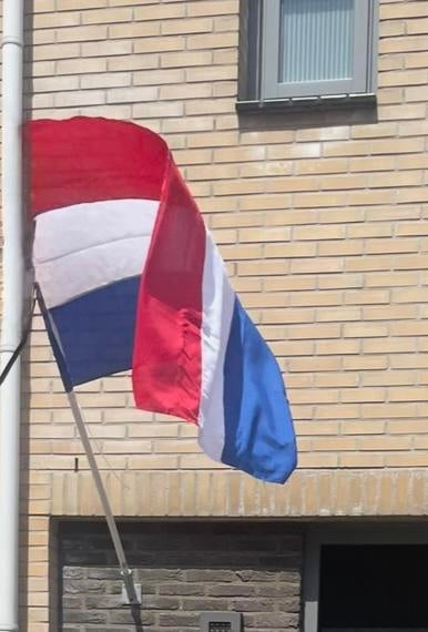 Nederlandse vlag, Ophalen of Verzenden, Zo goed als nieuw