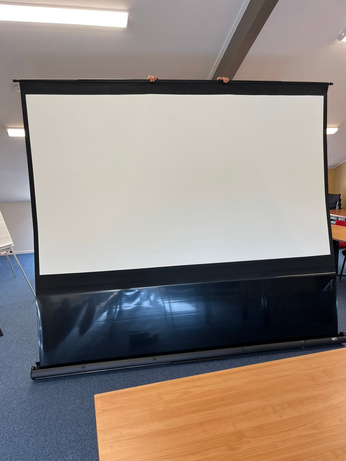 Beamer scherm - Nieuwstaat, nooit gebruikt, Audio, Tv en Foto, Projectieschermen, Ophalen, Handmatig, Zo goed als nieuw