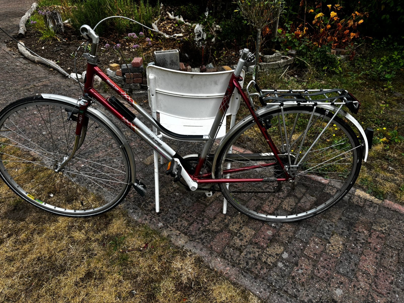 Gratis af te halen. Frame koga myata en een oude Batavus., Fietsen en Brommers, Fietsen | Oldtimers, 59 cm of meer, Ophalen of Verzenden
