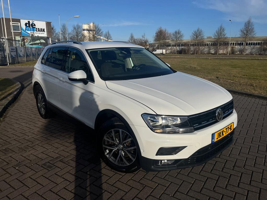 Volkswagen TIGUAN 1.4 TSI Comfortline-Business Nap CarPass, Euro 6, 4 cilinders, 150 pk, Wit