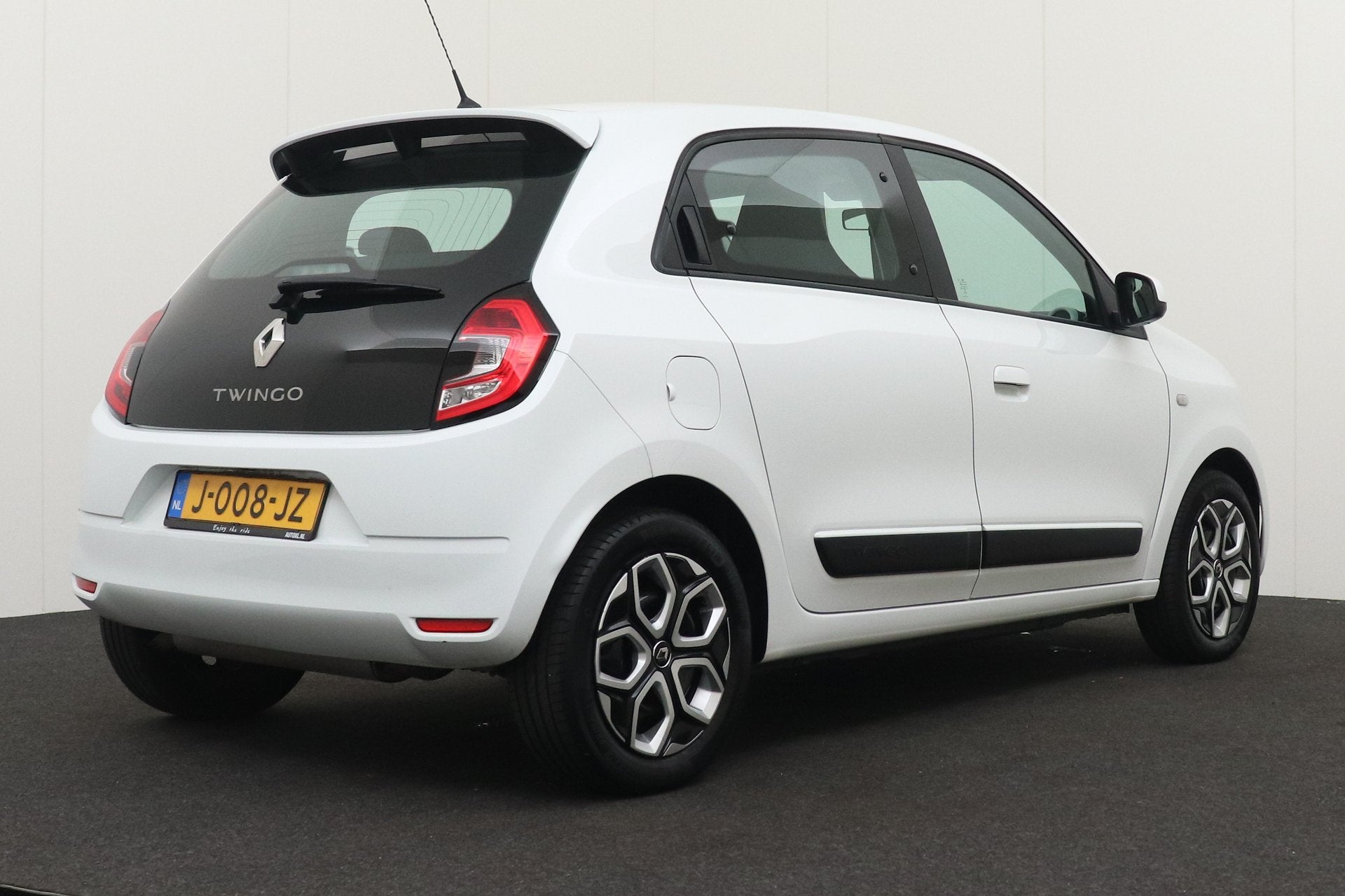 Renault Twingo 1.0 74 PK SCe Collection Cruise DAB Bluetooth, Auto's, Dealer onderhouden, Gebruikt, 4 stoelen, Origineel Nederlands