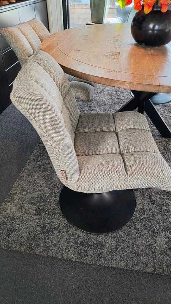 2 Dutchbone fauteuils, Ophalen of Verzenden, Zo goed als nieuw, Twee