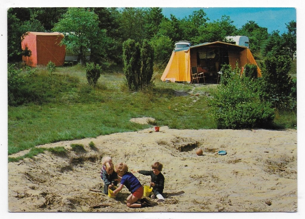 Kamperen in Drenthe gelopen Ansichtkaart (B2473 ), Ophalen of Verzenden, 1980 tot heden, Gelopen, Drenthe
