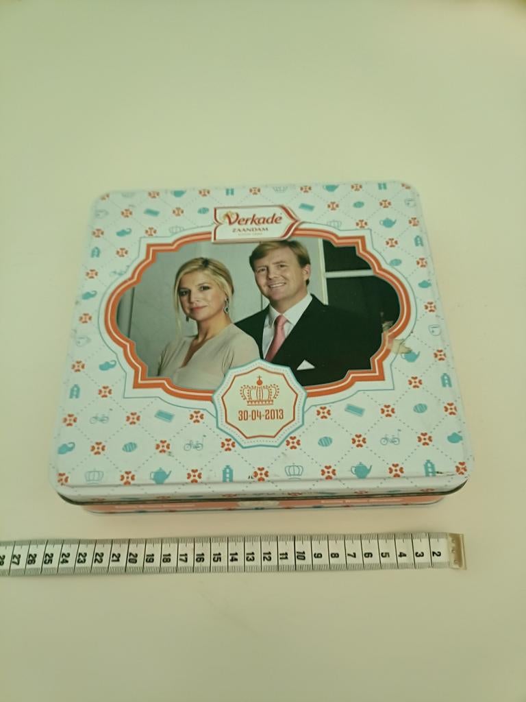 Verkade Koektrommel Koningspaar 2013, Ophalen of Verzenden, Zo goed als nieuw
