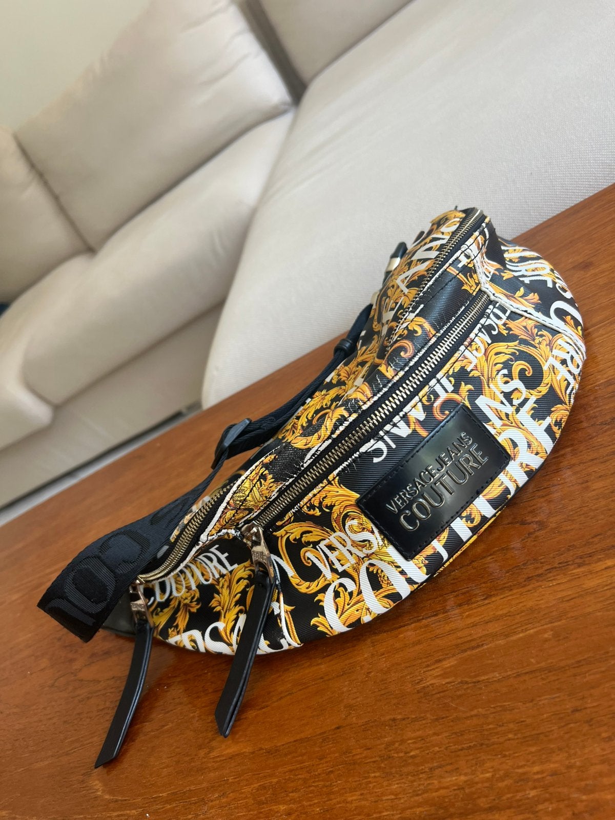 Versace real leather, Ophalen of Verzenden, Zo goed als nieuw, Goud, Overige materialen