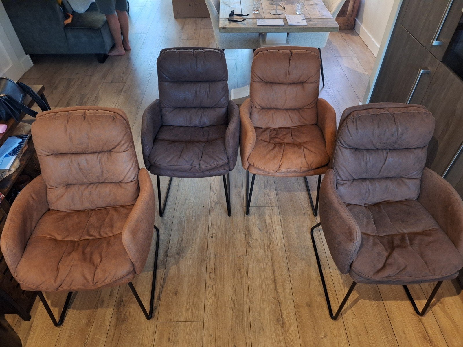 4 of 8 Eettafelstoelen Cognac & Donkerbruin, Huis en Inrichting, Ophalen, Gebruikt, Bruin, Stof
