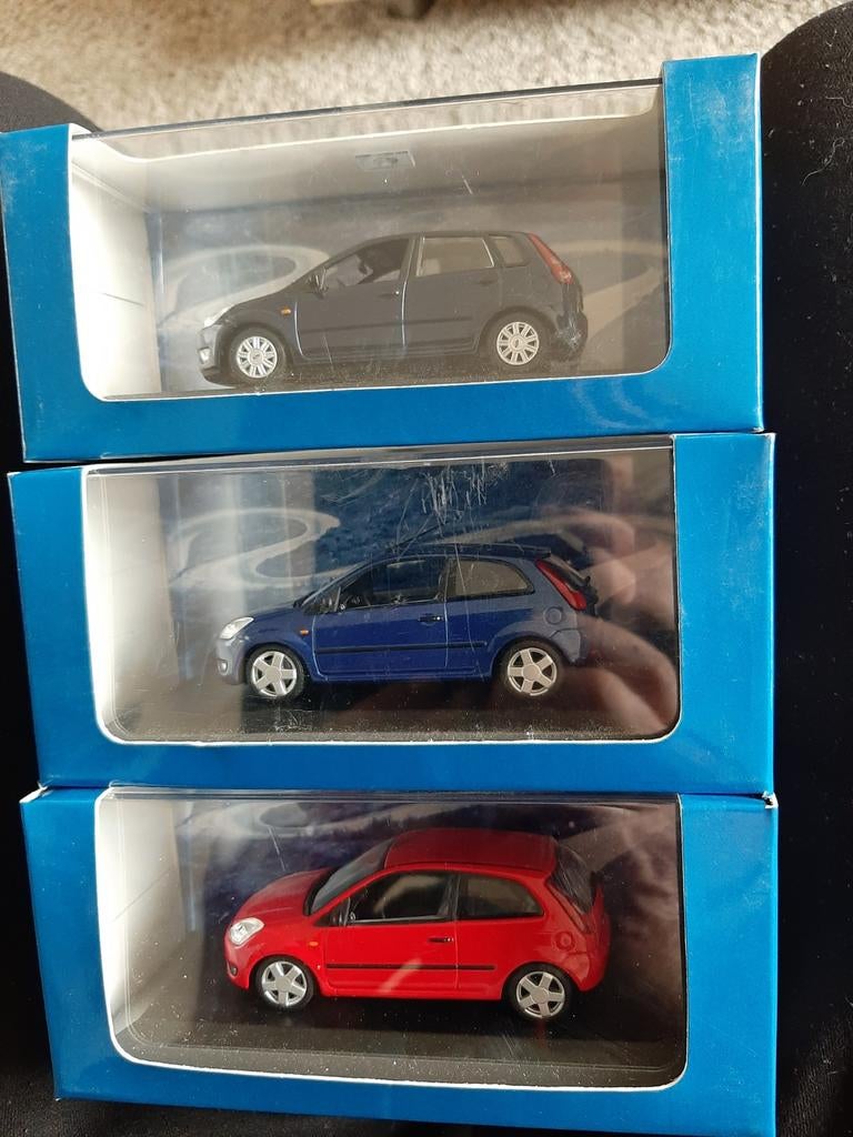 3x Ford fiesta modelauto 3 verschillende kleuren, Ophalen of Verzenden, Nieuw, Auto