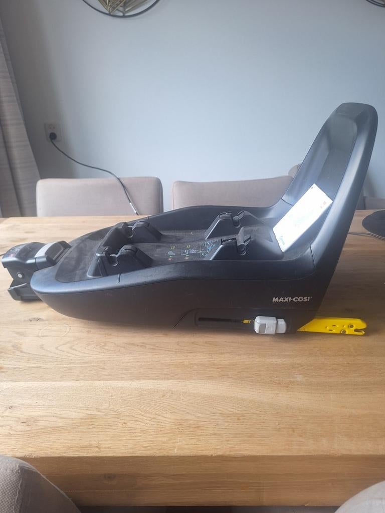 Maxi-Cosi FamilyFix One i-Size base, Kinderen en Baby's, Autostoeltjes, Ophalen