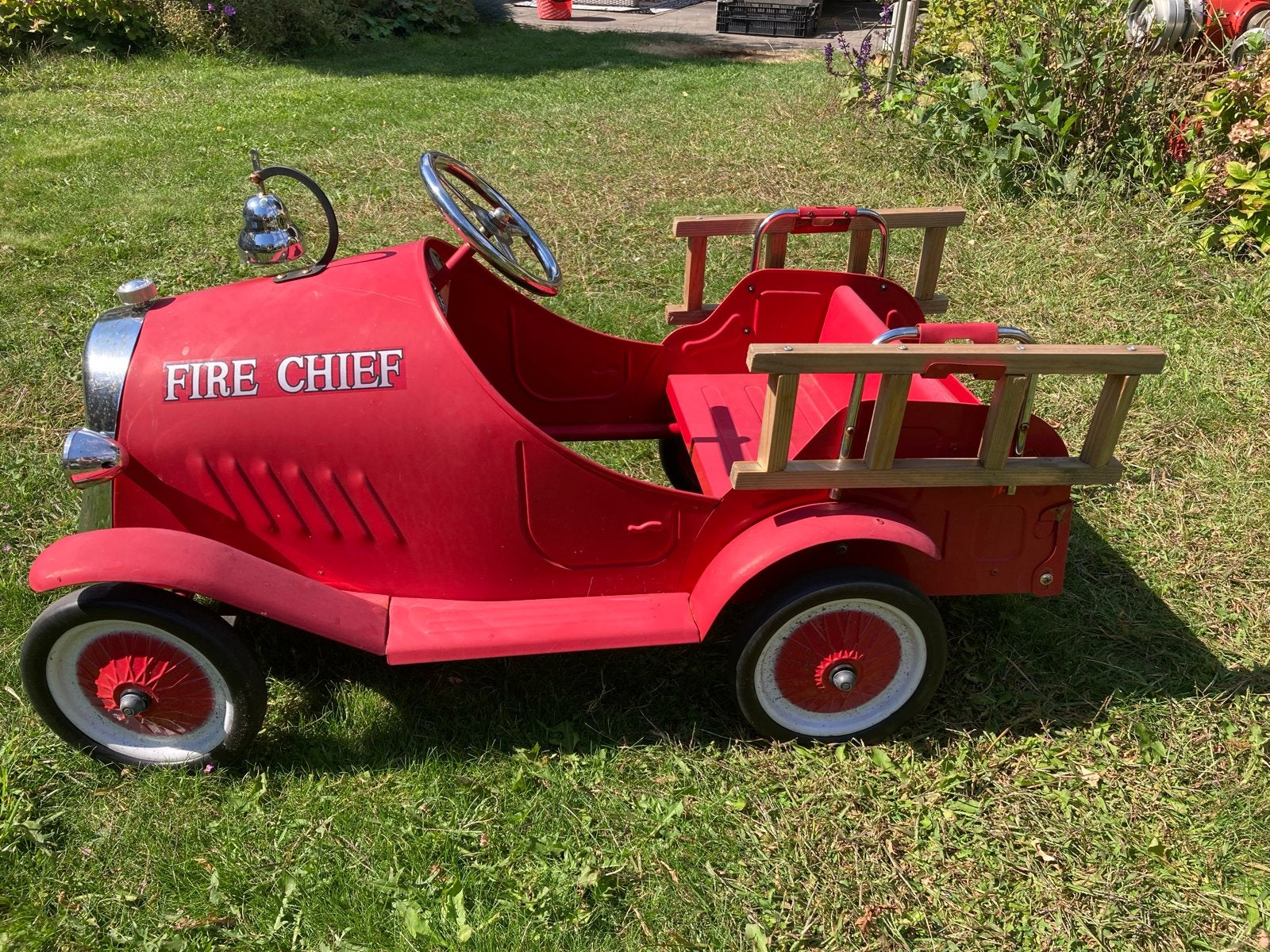 Vintage rode brandweerauto trapauto voor kinderen, Ophalen, Gebruikt