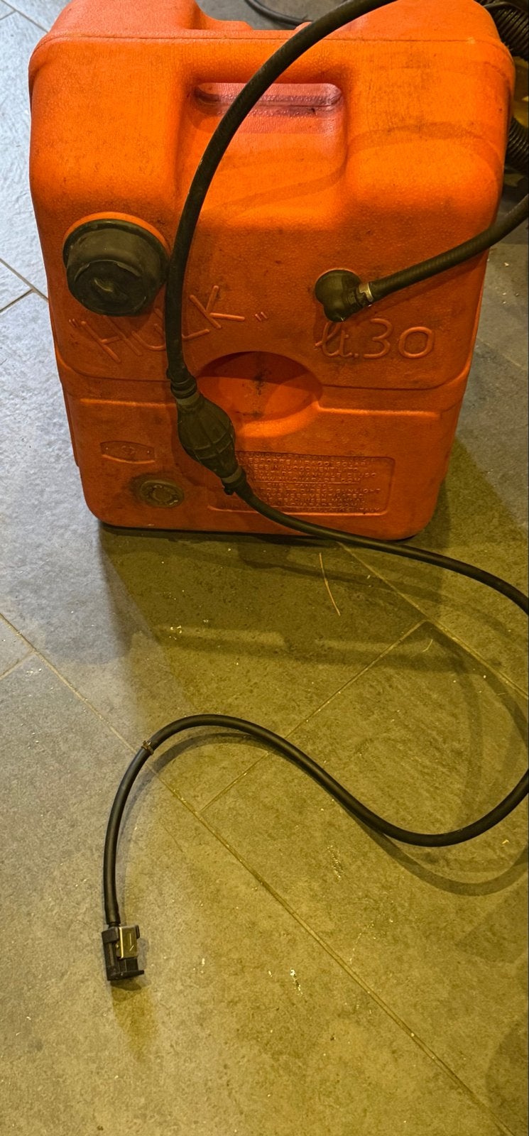 HULK 30L Brandstoftank met slang, Ophalen of Verzenden, Gebruikt, Motor en Techniek