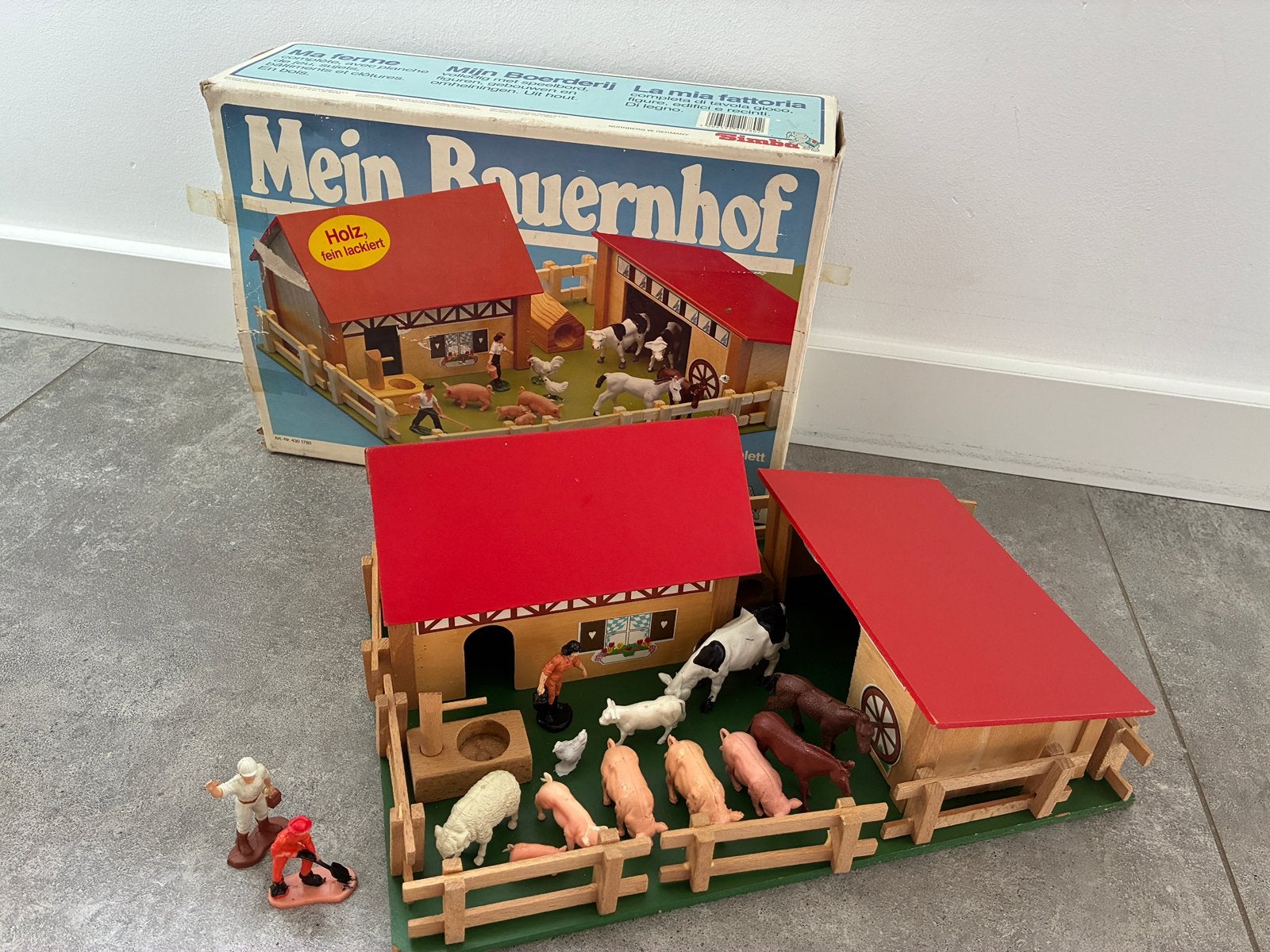 Simba Toys vintage houten boerderij speelgoedboerderij, Ophalen of Verzenden, Gebruikt