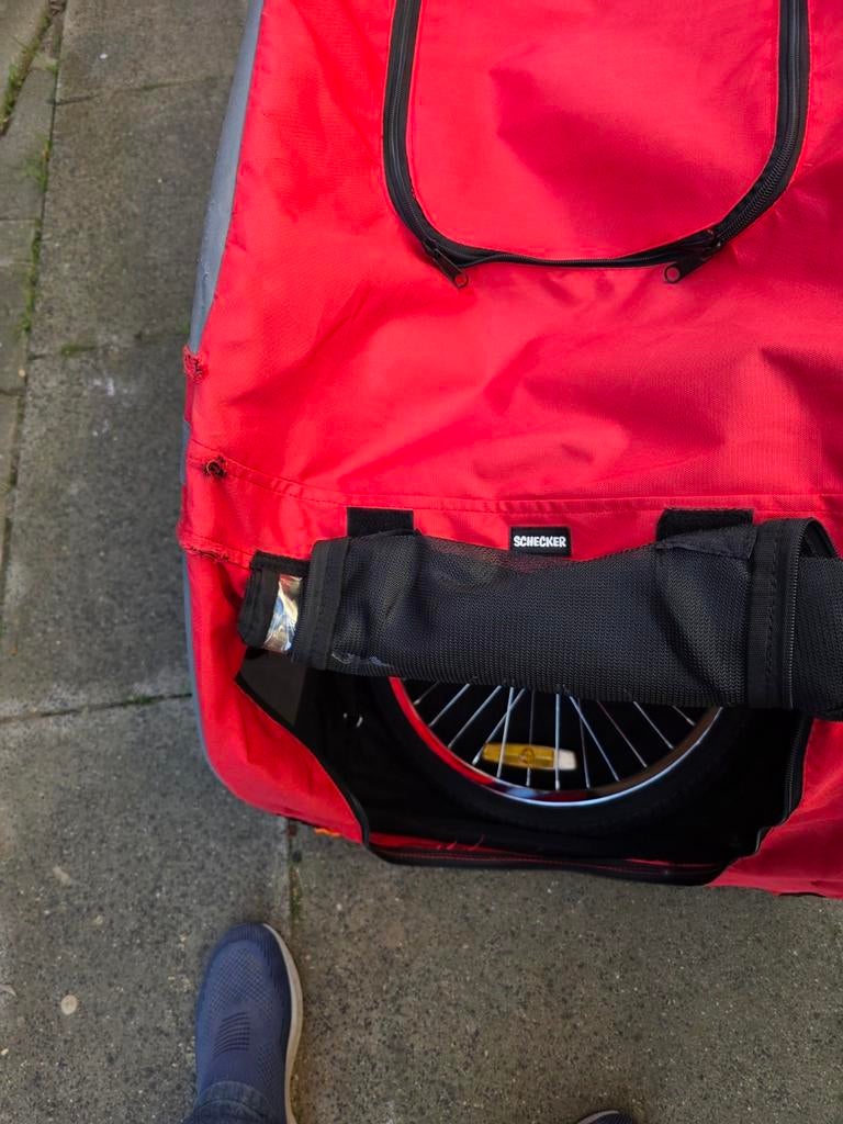 Fietsaanhanger - Zo goed als nieuw, lichte schade, Ophalen of Verzenden, Zo goed als nieuw, Kinderkar, 40 tot 60 kg