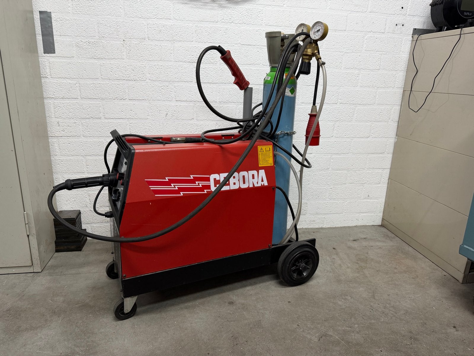 Prachtige Cebora Bravo 170 Combi S1 MIG/MAG met Gasfles, Ophalen