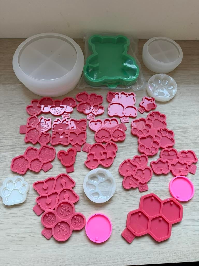 Epoxy mallen, Hobby en Vrije tijd, Knutselen, Ophalen of Verzenden, Zo goed als nieuw