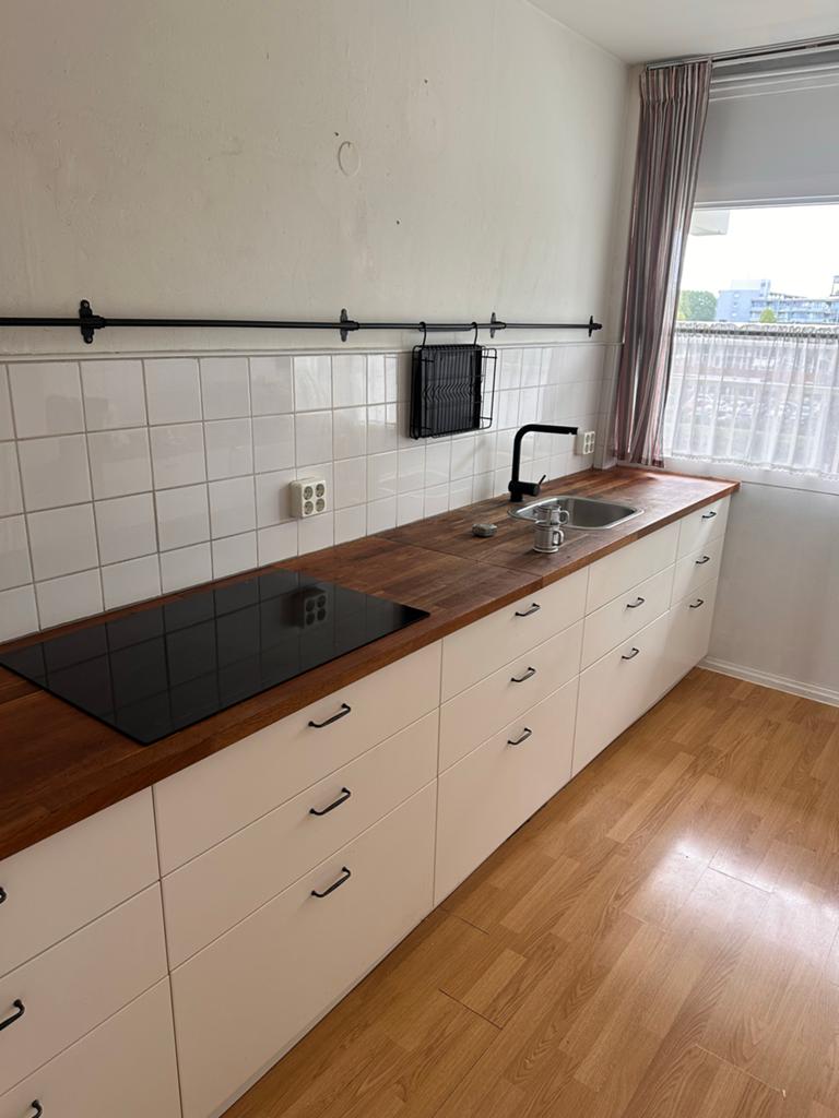 Rechte keuken zonder boven kastjes, Ophalen, Gebruikt, Wit, Dubbelwandige keuken