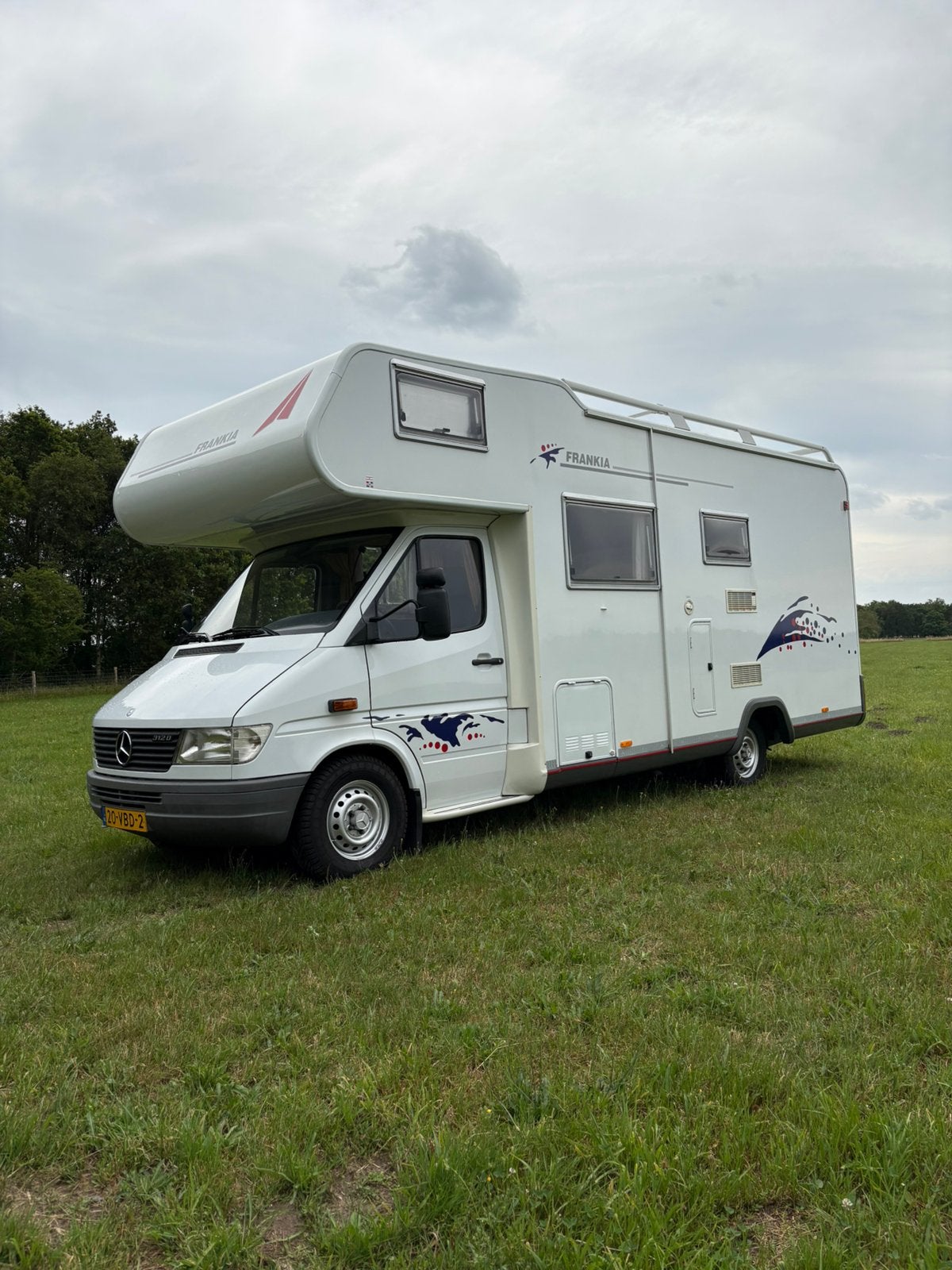Caravans And Camping Mercedes