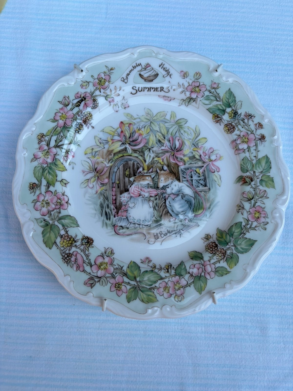 Royal Doulton Brambly Hedge summer van Jill Barklem, Verzamelen, Ophalen of Verzenden, Zo goed als nieuw, Porselein, Bord of Schaal