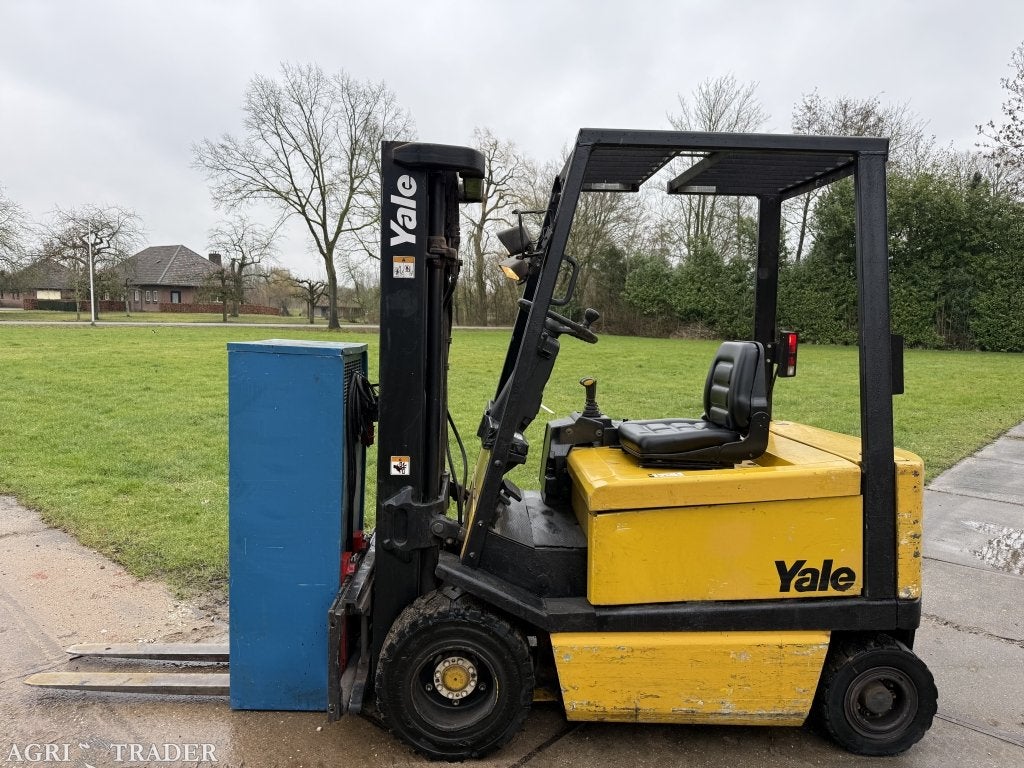 Yale 2 tonner elektrisch triplo freelift sideshift 80V, Info@vanbeurdenheftrucks.nl, Ophalen of Verzenden, Kievitsham 48 Hoenzadriel