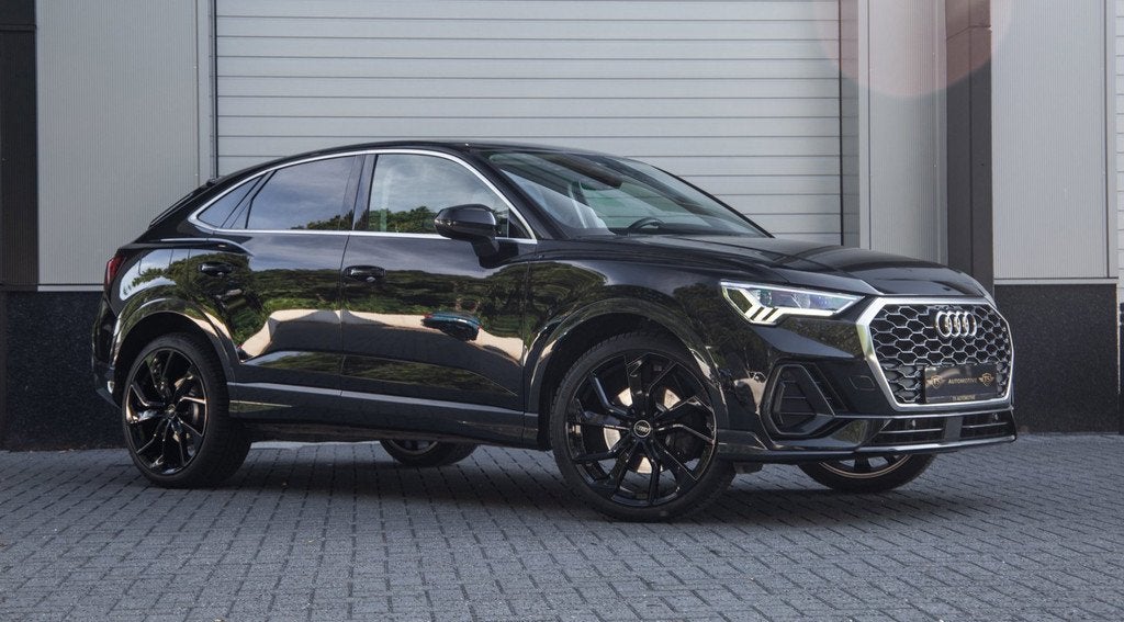 Audi Q3 Sportback 45 TFSI e Edition / SOH 90% / DAB / Achter, Gebruikt, Zwart, 4 cilinders, Zwart