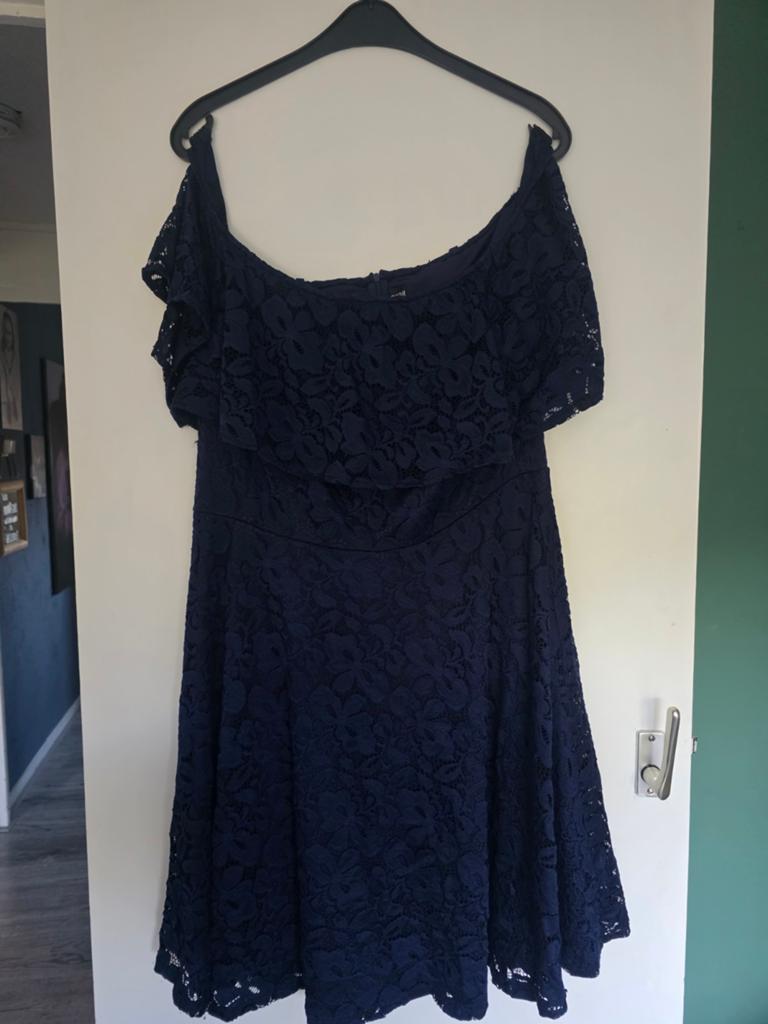 Marineblauwe Kanten Galajurk Maat 46/48, Kleding | Dames, Jurken, Blauw, GIGII, Maat 46/48 (XL) of groter, Ophalen of Verzenden