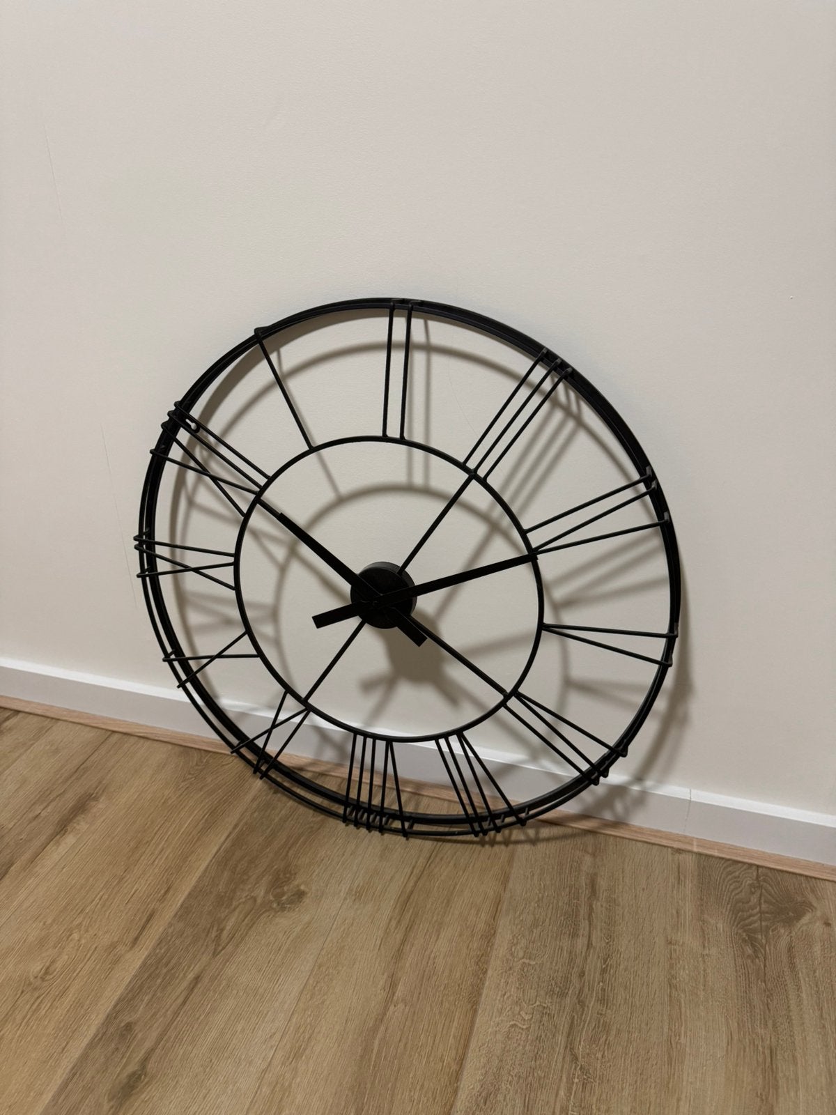 Klok industrieel ø57 cm (xenos), Ophalen, Zo goed als nieuw, Analoog, Wandklok