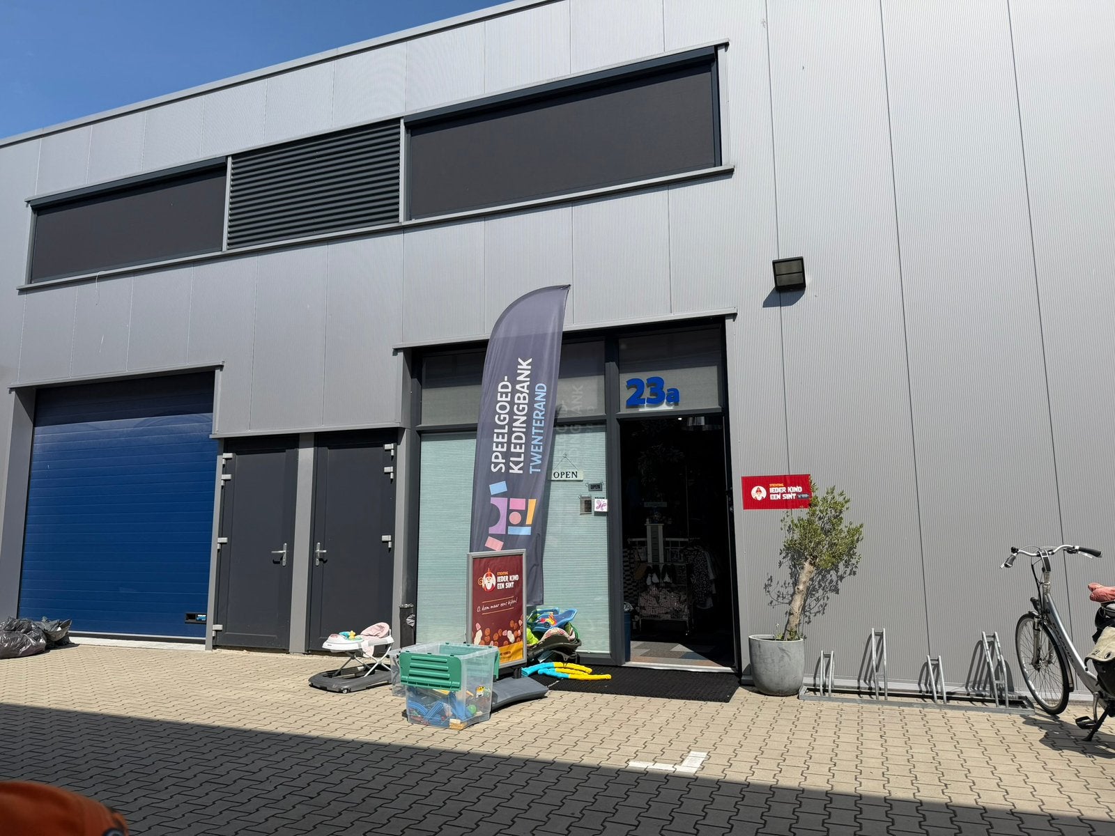 Te huur het bassin 23 a vriezneveen, 232 m², Huur, Bedrijfsruimte