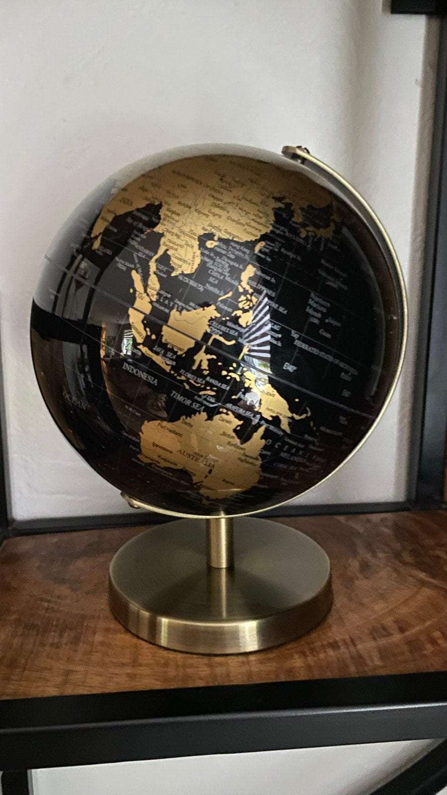 Luxe decoratieve wereldbol - Zwart met goud - Tafelmodel, Ophalen, Zo goed als nieuw, Metaal