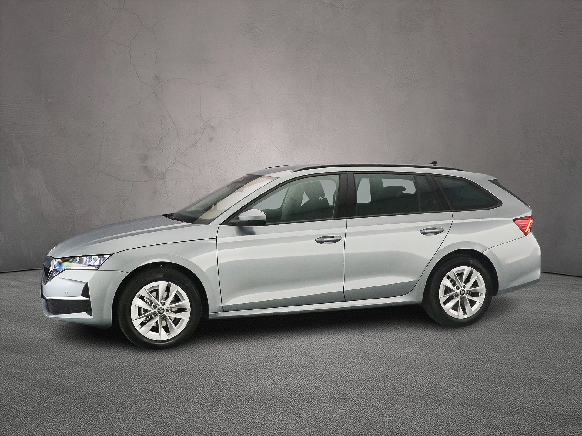Skoda Octavia Combi, Auto's, Skoda, 1486 kg, Euro 6, 4 cilinders, 700 kg