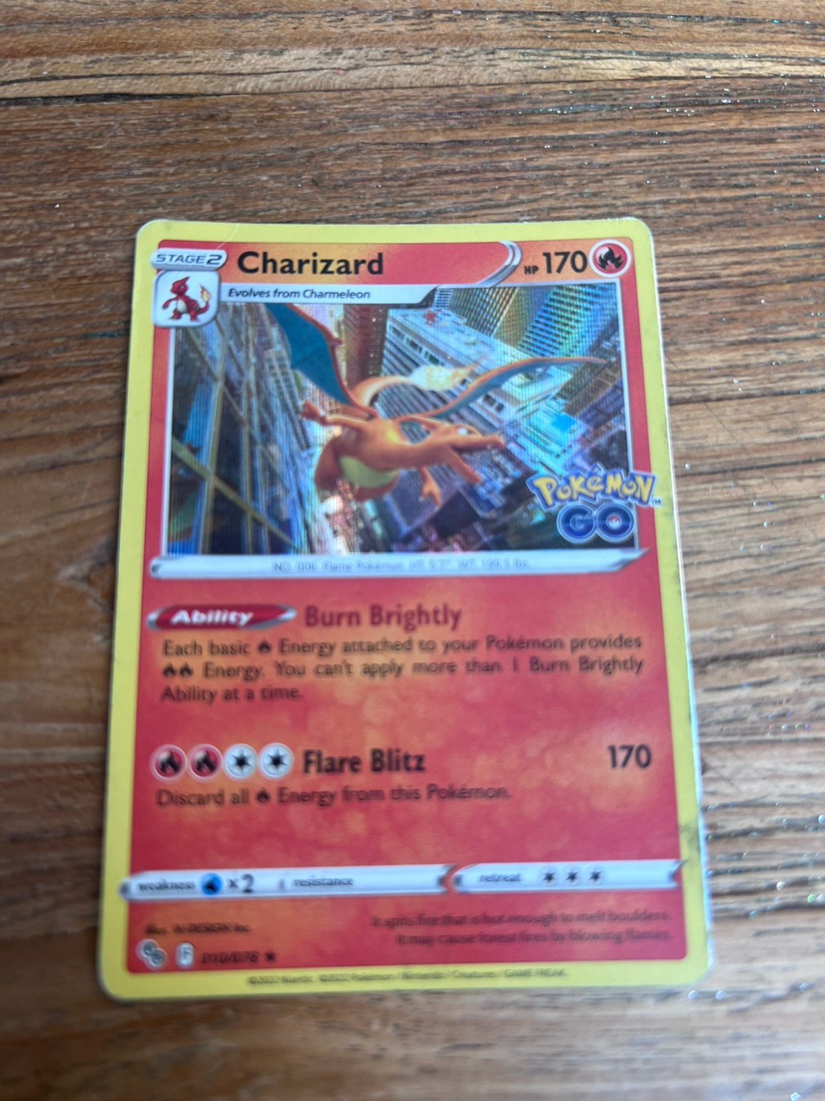 Pokemon Card Charizard, Ophalen of Verzenden, Zo goed als nieuw, Losse kaart