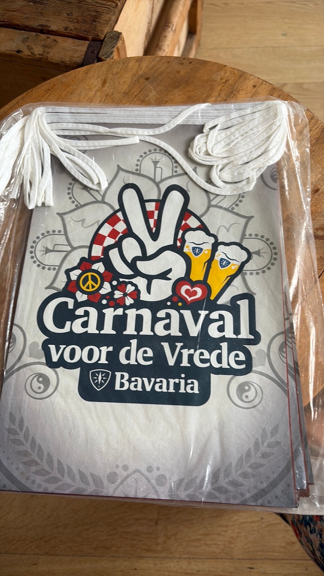 Nieiwe slinger bavaria bier reclame carnaval, Verzamelen, Biermerken, Verzenden, Zo goed als nieuw, Bavaria