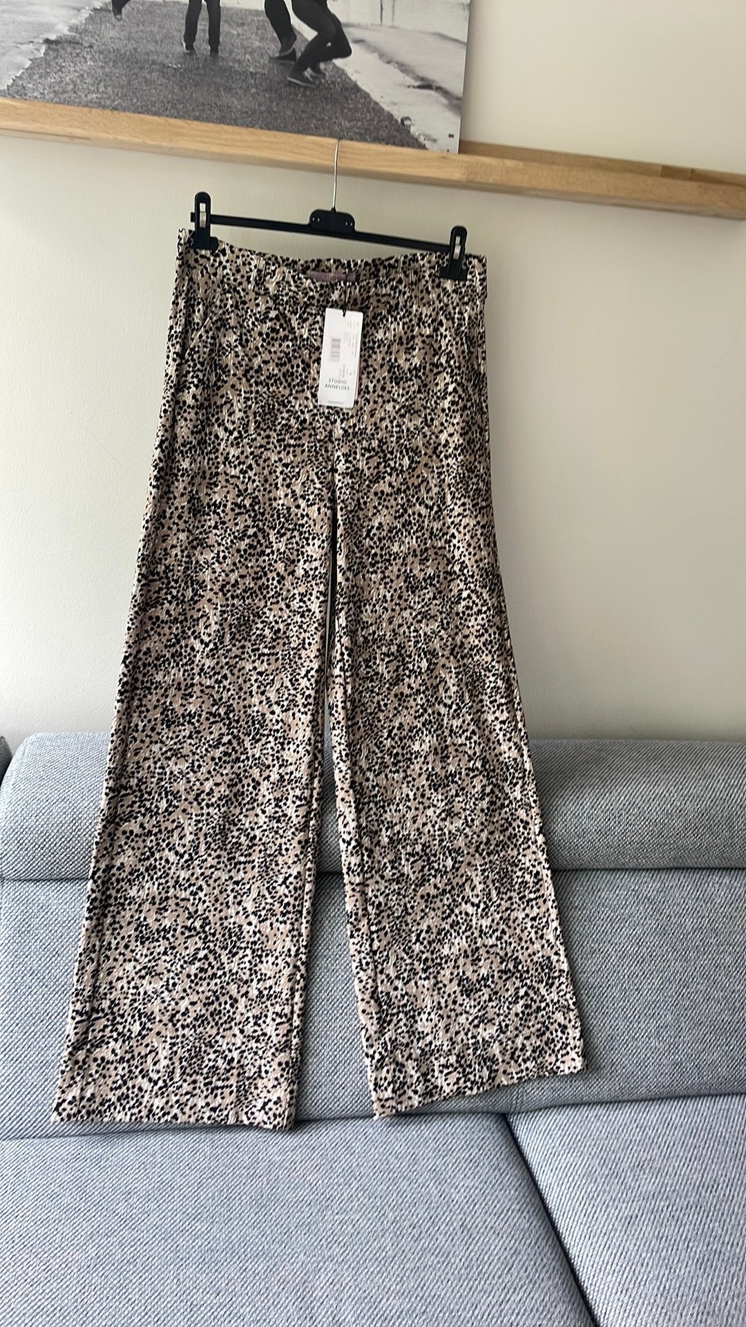 Studio Anneloes pantalon, Kleding | Dames, Broeken en Pantalons, Maat 38/40 (M), Overige kleuren, Nieuw, Ophalen of Verzenden
