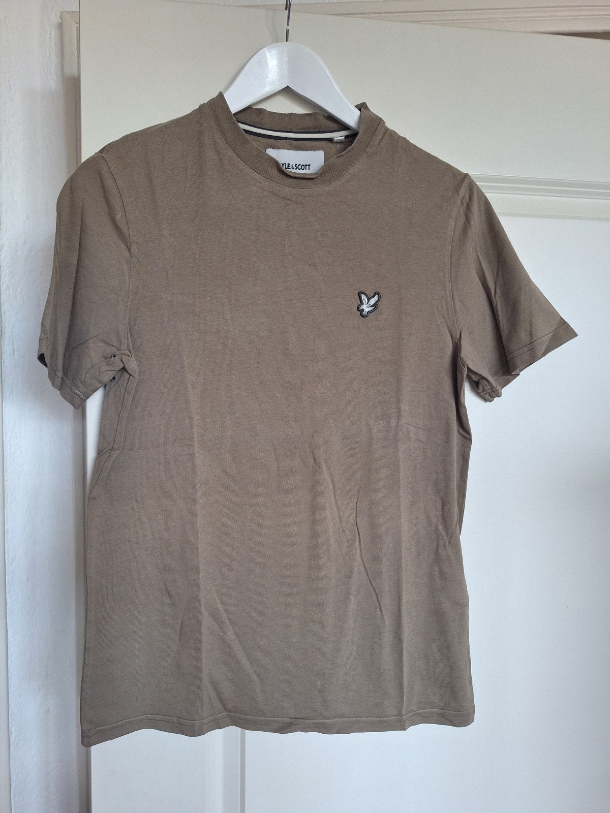 Lyle & Scott Relaxed Fit T-shirt - Beige/Bruin - Maat XS, Kleding | Heren, Beige, Ophalen of Verzenden, Lyle & Scott, Gedragen