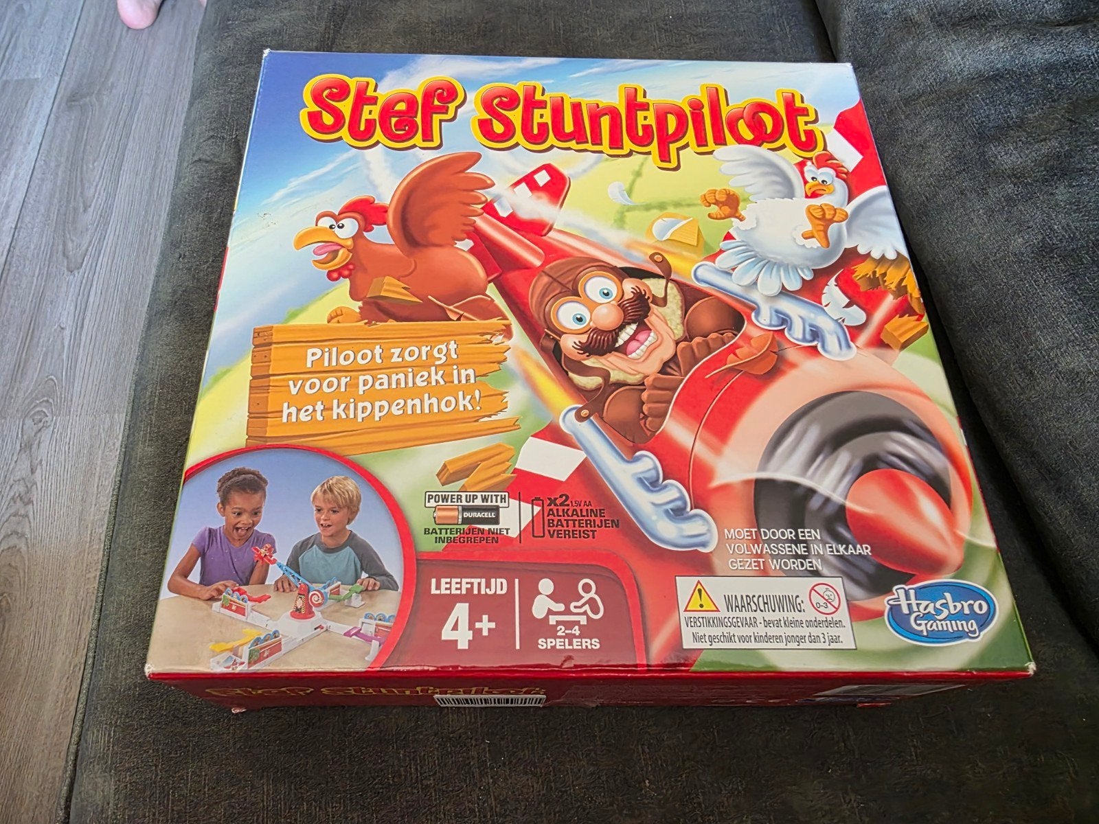 Stef Stuntpiloot - Leuk gezelschapsspel voor kinderen, Hobby en Vrije tijd, Gezelschapsspellen | Bordspellen, Drie of vier spelers