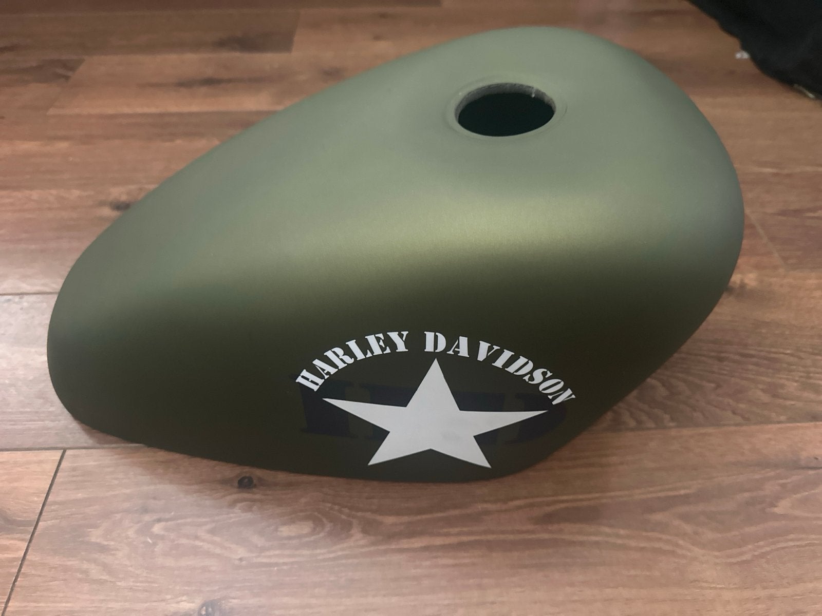 Harley Davidson Forty Eight tank cover - Legergroen, Ophalen of Verzenden, Gebruikt