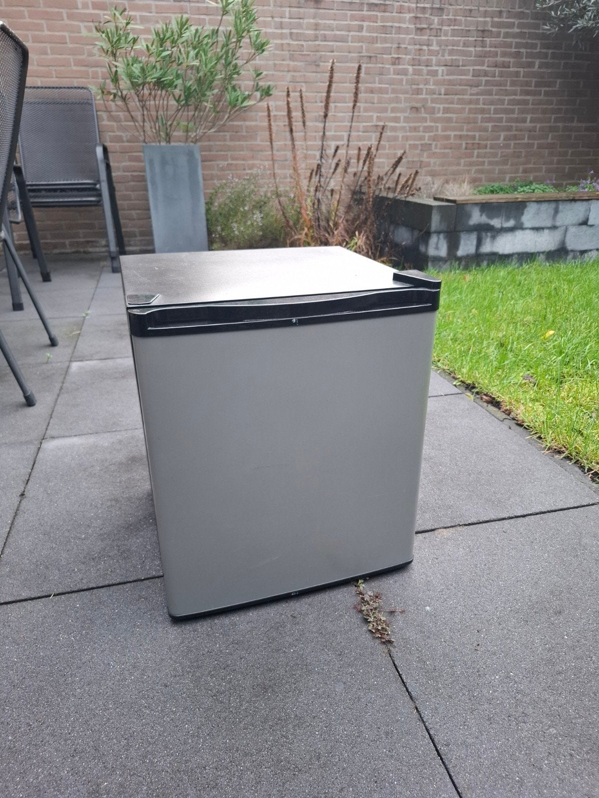 Compacte minibar koelkast - campingkoelkast 70W, Ophalen, Zonder vriesvak, Minder dan 45 cm, Minder dan 85 cm