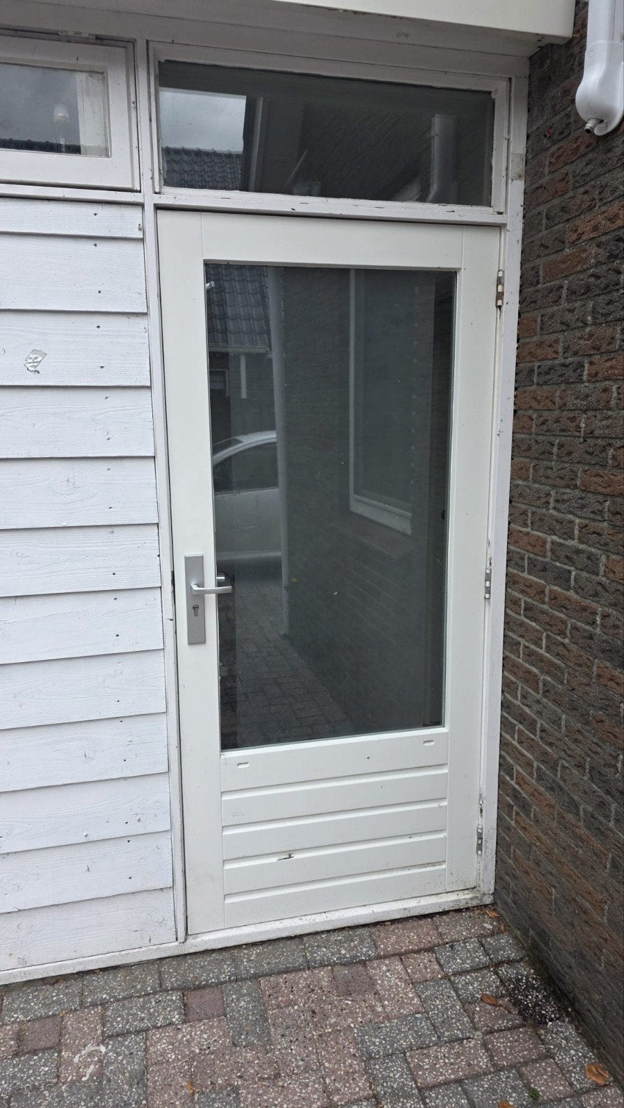 Witte buitendeur met dubbele beglazing, Ophalen, Gebruikt, 80 tot 100 cm, Buitendeur