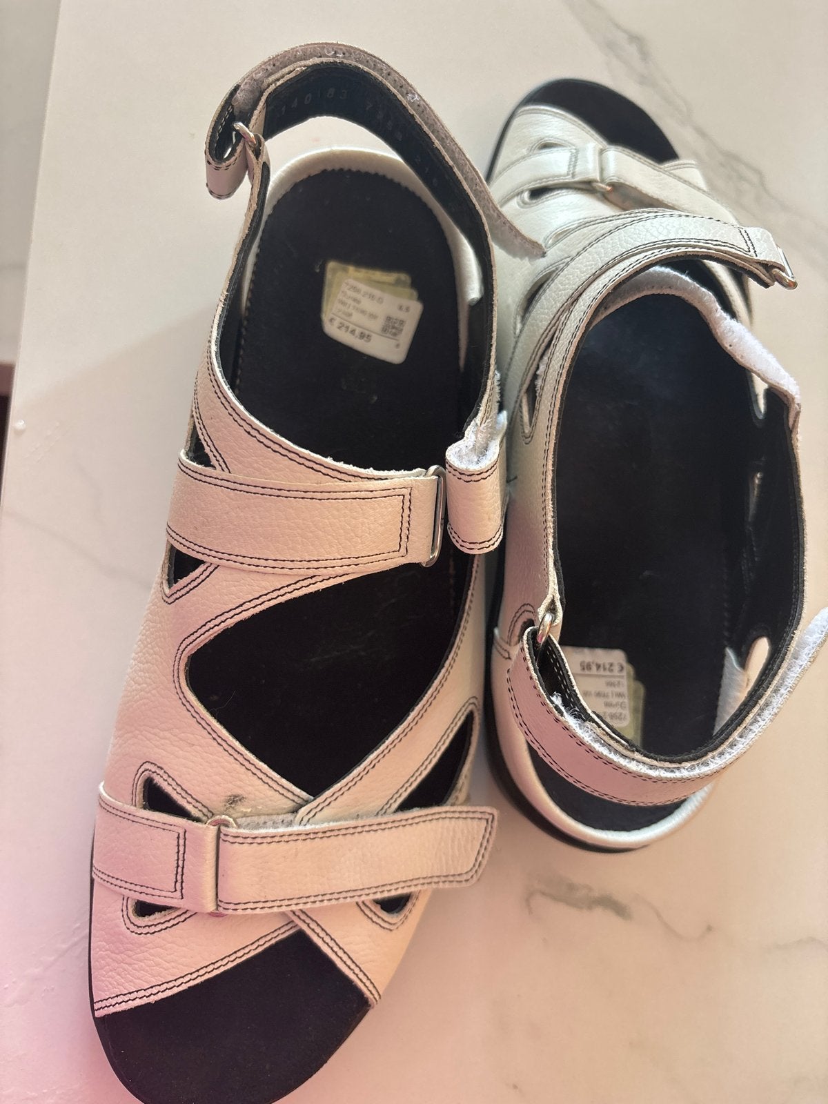 Durea Leren Sandalen - Comfortabele Zomerschoenen, Wit, Zo goed als nieuw, Sandalen of Muiltjes, Ophalen of Verzenden