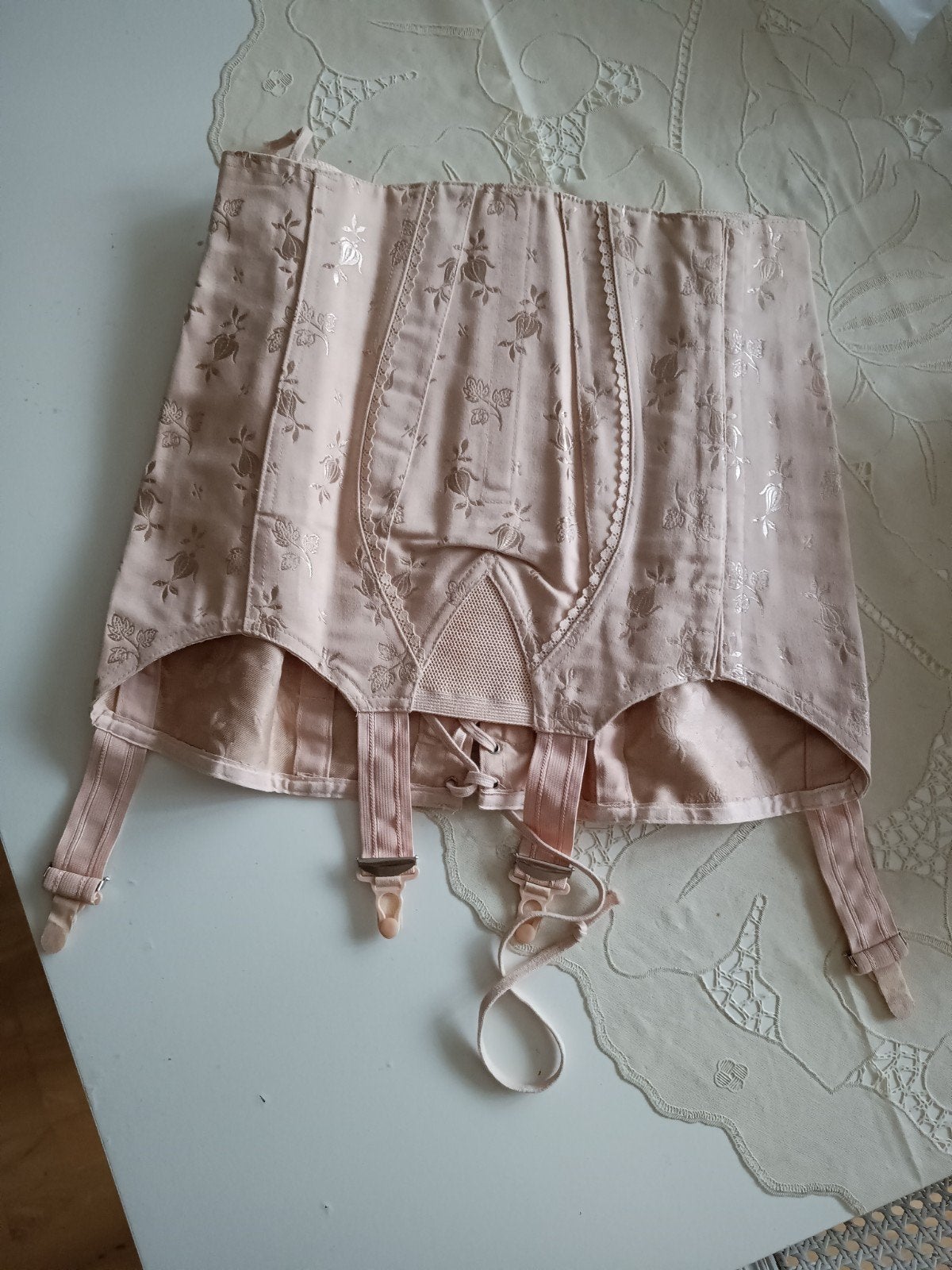 Oud licht roze corset in bewerkte stof🌹, Ophalen of Verzenden