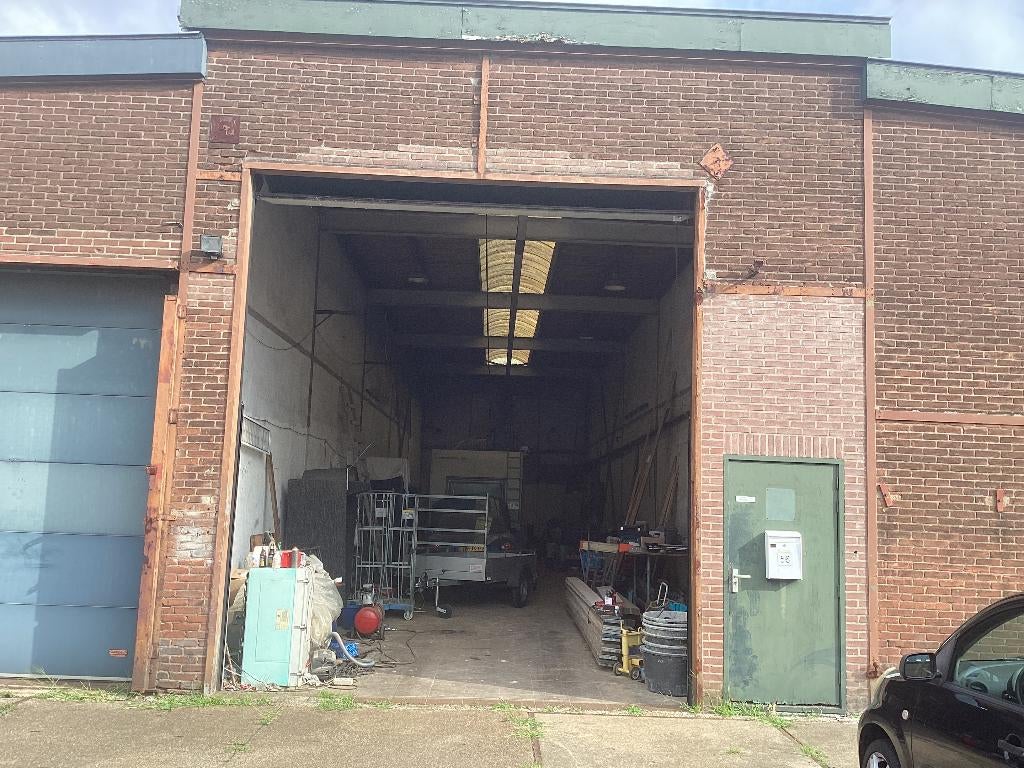 Te Huur bedrijfsruimte van ca. 150 m2 €.1.000,- per maand, Zakelijke goederen, Bedrijfs Onroerend goed, 150 m², Huur, Bedrijfsruimte
