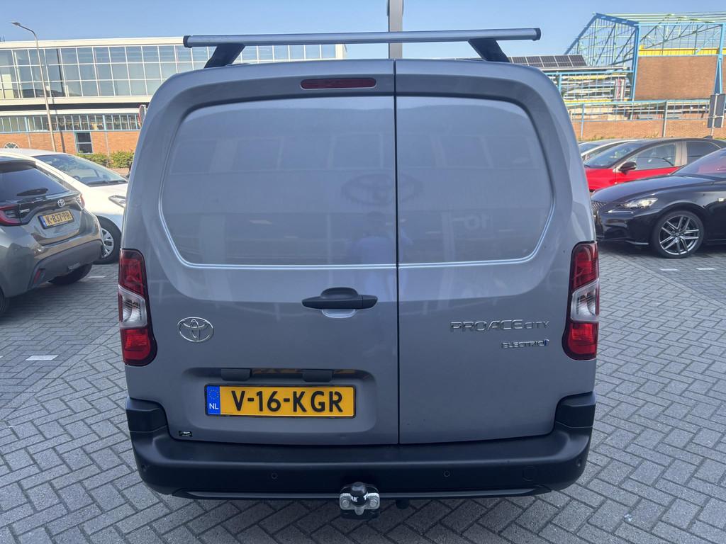 Toyota PROACE CITY Electric Navigator Long 50 kWh 1e eigenaa, Auto's, Bestelauto's, Gebruikt, Origineel Nederlands, Zilver of Grijs