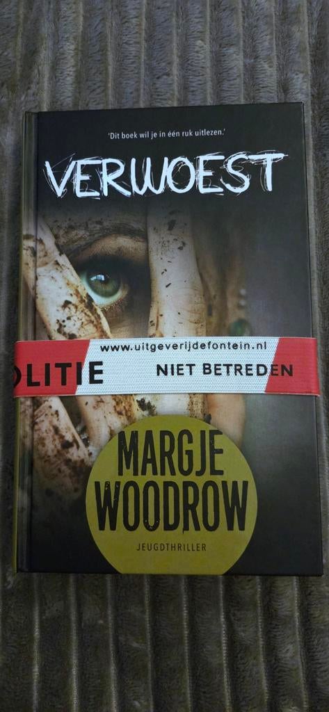 Margje Woodrow - Verwoest, Boeken, Ophalen of Verzenden, Zo goed als nieuw, Margje Woodrow