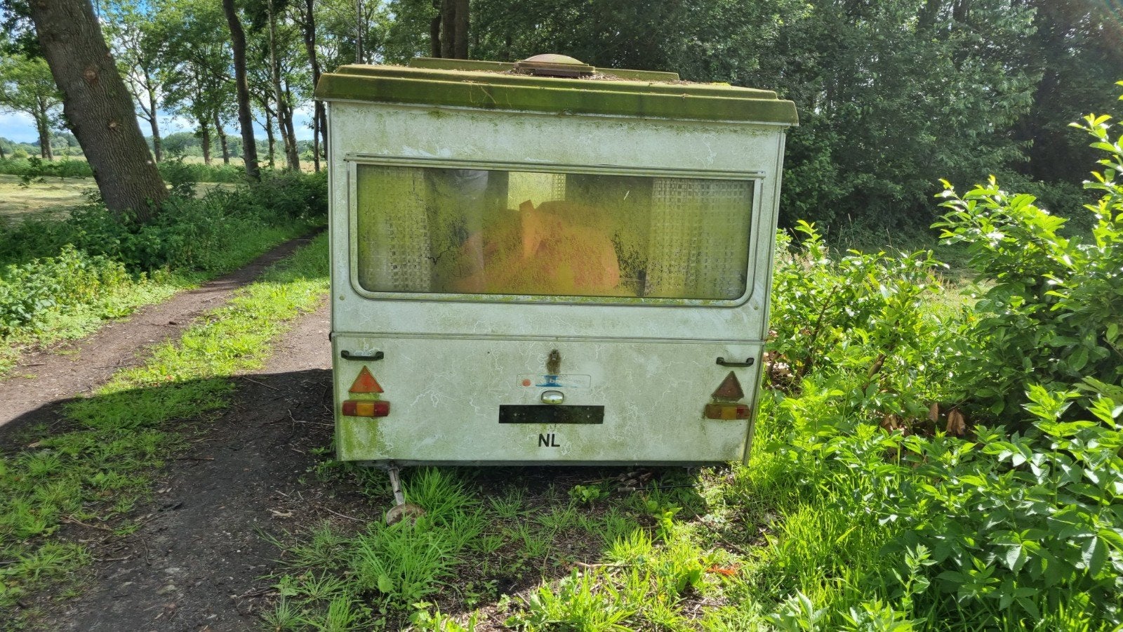 Gratis afhalen.  Goed onderstel Esterel La Boheme, 100 liter of meer, Ophalen, Transportkar