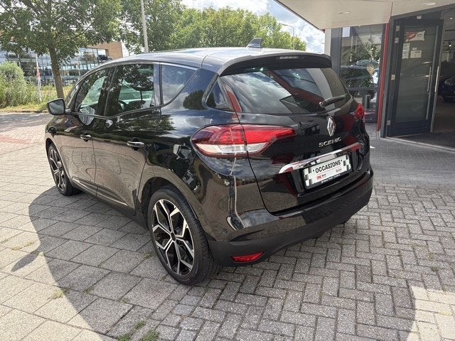 Renault Scénic 1.3 TCe Intens | Navi | Pano | Camera | 28.9, Auto's, Renault, Gebruikt, 4 cilinders, Leder en Stof, Zwart