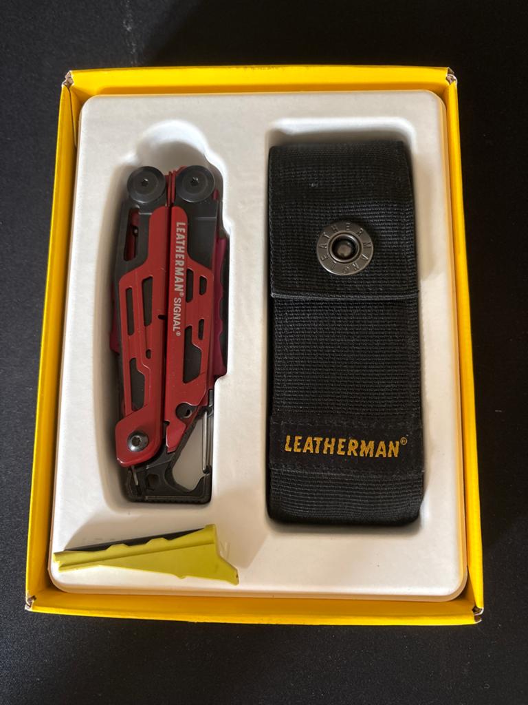 Leatherman Signal Multitool Rood - Nieuwstaat, Ophalen of Verzenden, Zo goed als nieuw